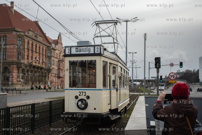 Wycieczka ze Śródmieścia do Nowego Portu (i z powrotem)...