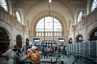 Gdańsk. Otwarcie dworca Gdańsk Główny po czterech...