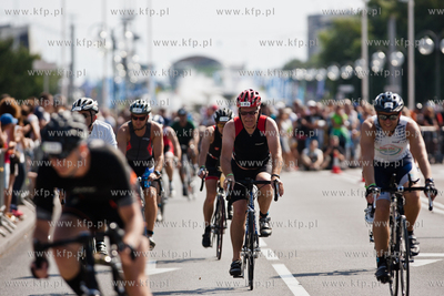 Zawody Herbalife Triathlon Gdynia 2013.
Nz zawodnicy...