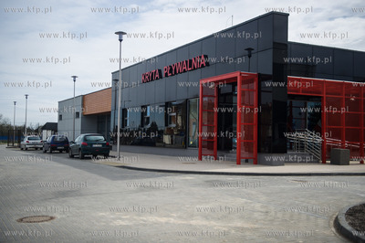 Pruszcz Gdanski. Uroczyste otwarcie krytej
plywalni...