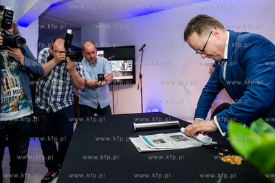 Gdansk. Wyspa Spichrzow. Uroczystosc wmurowania kamienia...