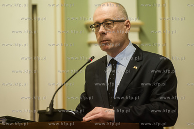 Gdansk. Nowy Ratusz. XXXII Sesja Rady Miasta Gdanska....