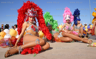 Skwer Kosciuszki Gdynia. Tancerki z zespolu X-Ray z...