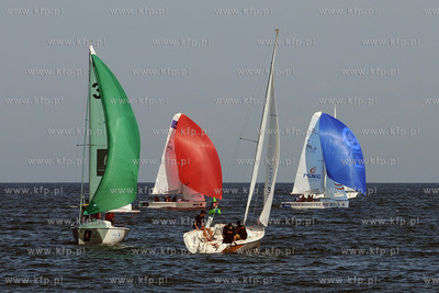 Przystan Jachtowa Marina Gdynia. IV Targi Sportow Wodnych...