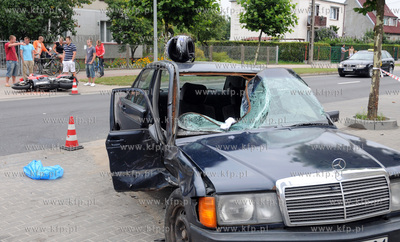 Tragiczny wypadek w Rumii. 32-letni motocyklista zderzyl...