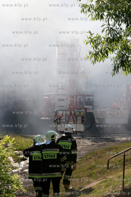 Pozar szpitala w Miastku. Splonal dach starej czesci...