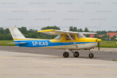 Gdynia, Oksywie. Przed godzina 17 na lotnisku 43 Bazy...