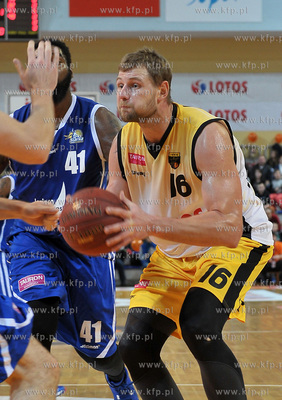 Hala 100 lecia Sopotu. Sopot. Mecz kszykowki Trefl...