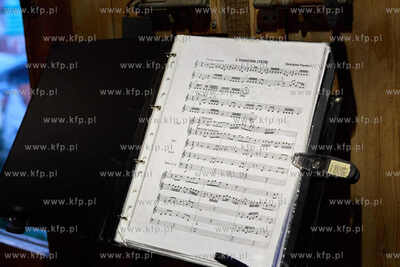 Koncert carillonu i trąbek w Złotej Bramie 26.07.2024...