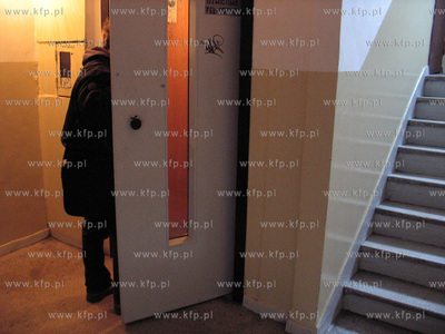 Klatka schodowa w jednym z blokow na gdanskiej Zaspie,...