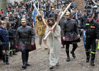 Wejherowo. Droga Krzyzowa. Inscenizacja Meki Panskiej...