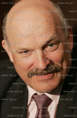 Refektarz Pocysterski w Oliwie. Debata CZY BOGATYM...