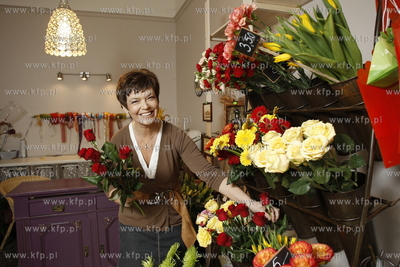 Magda Masny w swojej kwiaciarni Rosamelia w Sopocie.
03.11.2010
fot....