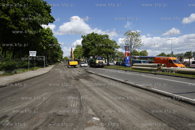Przebudowa skrzyzowania Czyzewskiego z Al. Niepodleglosci...