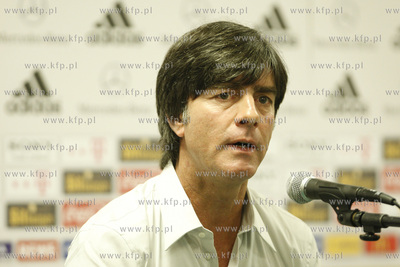 Gdansk. Stadion pilkarski PGE Arena. Konferencja prasowa...