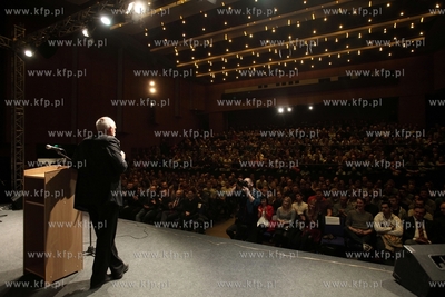 Spotkanie z kandydatem na prezydenta RP Januszem Korwin...