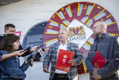 Konferencja prasowa po kontroli inwestycji tunelu pod...