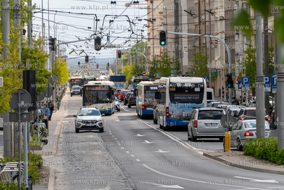 Ul. 10 lutego. Komunikacja miejska w Gdyni. Linia S...