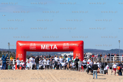 Gdańsk Brzeźno. Impreza Gdańsk Biega i Wybiera Zdrowie...