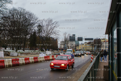 Prace związane z przebudową przejść dla pieszych...