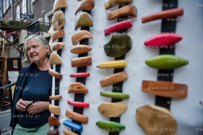 Gdansk. Ulica Mariacka. 752 Jarmark sw. Dominika. Nz...