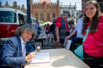 Gdansk. Targ Weglowy. Premiera ksiazki pt. Gdansk w...