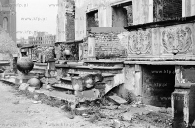 Zniszczona ulica Mariacka w Gdansku. 1945. 
z0004208
Fot....