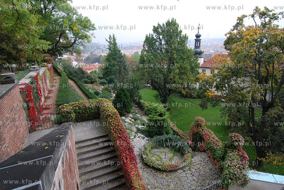Praga (Czechy). Kompleks  Zamkowo - Palacowy z Katedra...