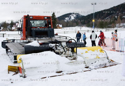 Zakopane, Nz. Ratrak - pojazd gasienicowy sluzacego...