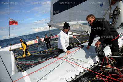 Zatoka Gdanska. Katamaran Gemini 3, na ktorym Roman...