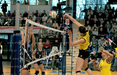 Hala Stulecia w Sopocie. Pierwszy mecz o awans do elity...