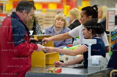 Gdansk Szadolki.. Otwarcie nowego centrum handlowego...