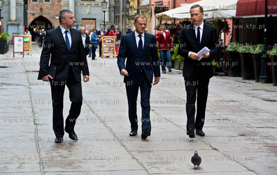 Gdansk. Ulica Dluga. Wizyta premiera Norwegii Jensa...