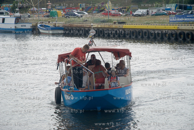 Przeprawa promowa przez kanal portowy w Ustce
30.06.2011
Fot....