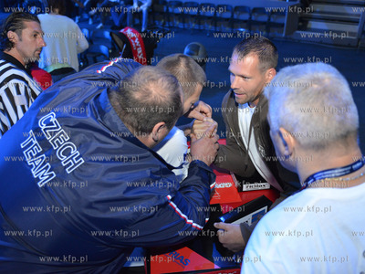 Gdynia. Hala widowiskowo - sportowa. Mistrzostwa Swiata...