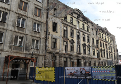 Katowice. Centrum miasta. Na zdjeciu  ul. Matejki -...