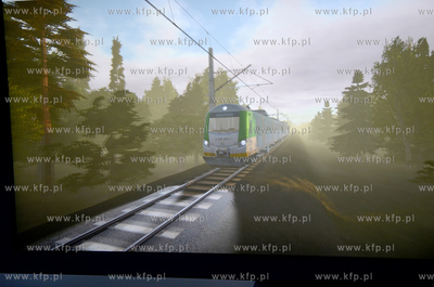 Gdynia. Prezentacja symulatora lokomotywy SIMTRAQ....