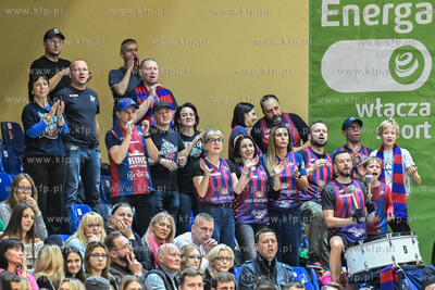 Hala 100 lecia Sopotu. Różowy mecz Energa Trefl Sopot...