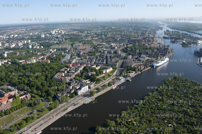 Szczecin z lotu ptaka. 13.05.2009r fot. Kacper Kowalski...