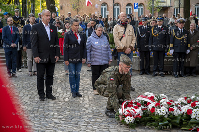 Uroczystości pod pomnikiem Martyrologii Polskich Mieszkańców...