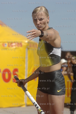 Molo w Sopocie - konkurs skokow "Tyczka na molo" ....