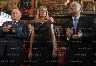 Dwor Artusa w Gdansku. Uroczystosc wreczenia Nagrody...