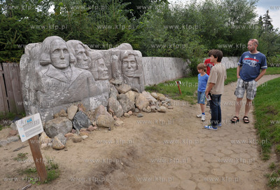 Kaszubski Park MIniatur w Stryszej Budzie kolo Mirachowa...