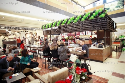 Gdańsk. Otwarcie kawiarni Starbucks w Galerii Baltyckiej.
06.12.2011
fot....