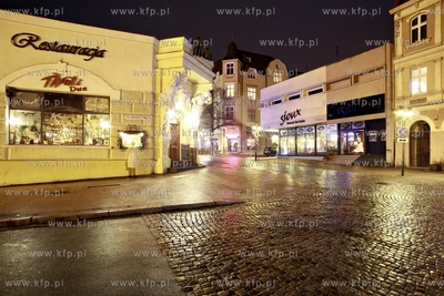 Sopot. Ul. Bohaterow Monte Cassino. Restauracja Tivoli.
24.01.2012
fot....