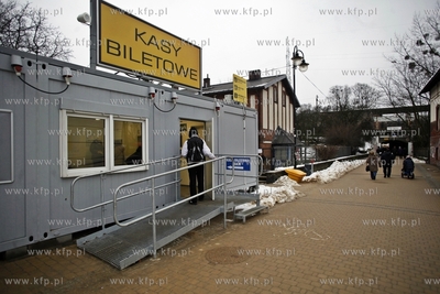 Przebudowa dworca kolejowego w Sopocie. Nz tymczasowa...