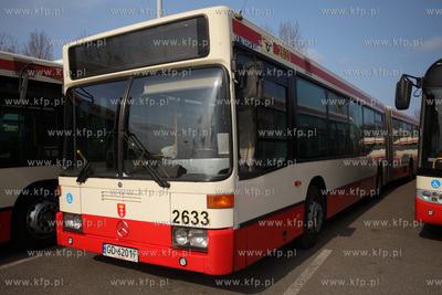 Zajezdnia autobusowa ZKM przy ul. Hallera w Gdańsku....