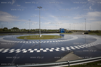 Pszczółki. Pierwszy w północnej Polsce Ośrodek...