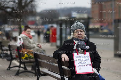 Gdańsk. Placu vis a vis Dworca Głównego. Międzynarodowy...