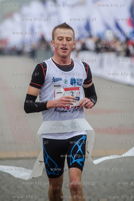 Gdynia. Skwer Kosciuszki. Meta Biegu Niepodleglosci....